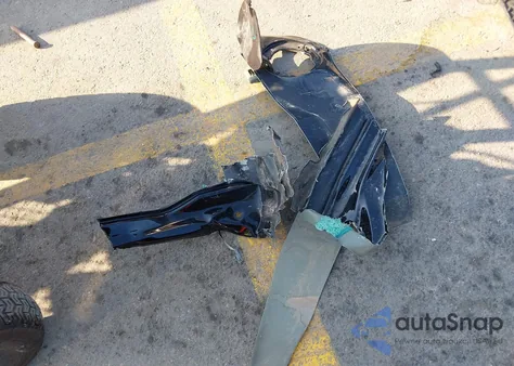 2015 Chevrolet Silverado 1500 1Lt z USA, uszkodzony, nr VIN 3GCPCREC4FG287764